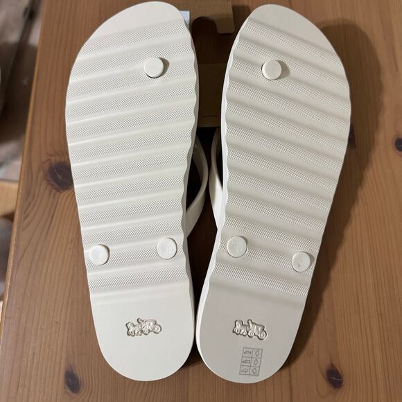 🍓Coach Zayn Flip Flop With Fruit Print 10 - Picture 6 of 8